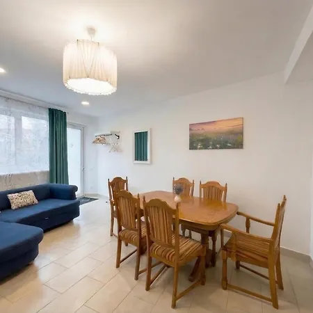 Apartmán Family Tauchen 15 *